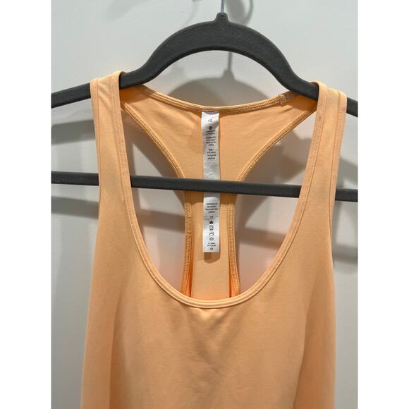 Lululemon Racerback Athletic Tank in Pale Orange Sz 12 - Picture 2 of 4